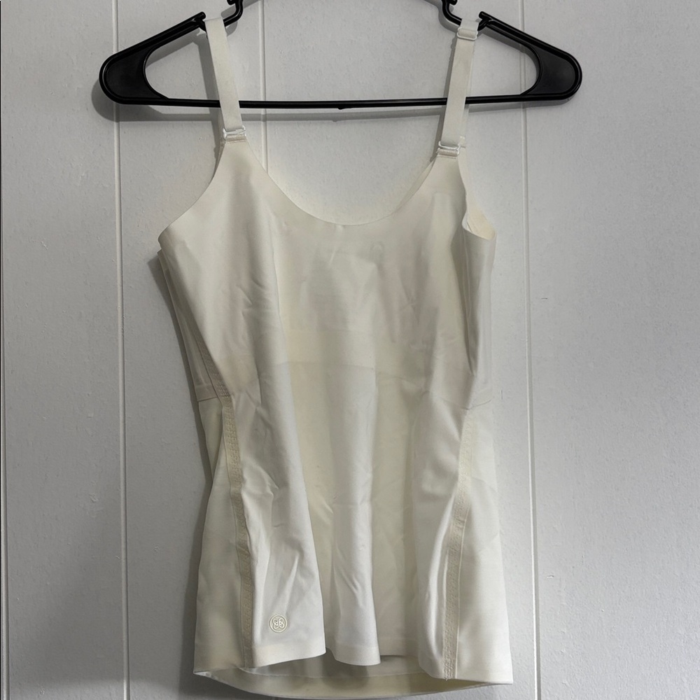 HoneyLove Lift Wear White Tank Top - Picture 3 of 4